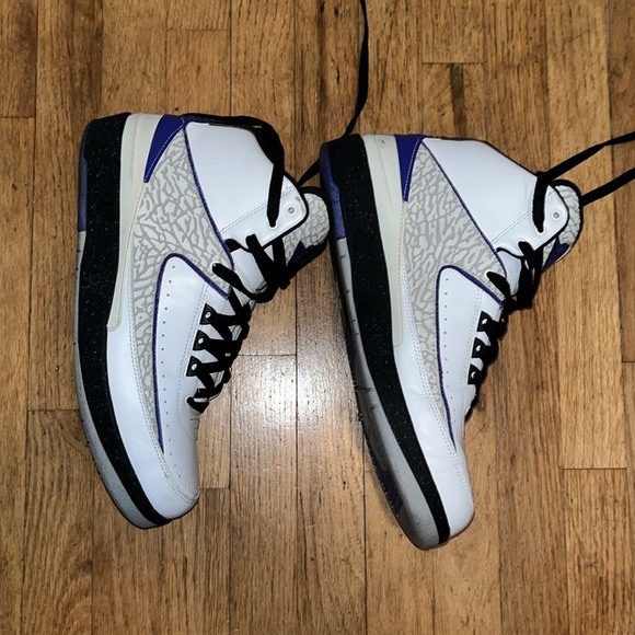 Air Jordan 2 Retro Concord - Picture 2 of 5